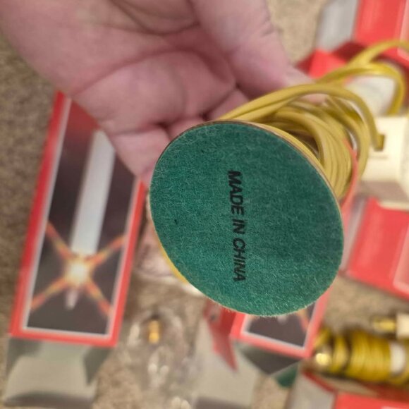 5 Electric Window Candle Light Glass Bulb Dusk To Dawn Sensor Light Brass  Base - Picture 5 of 10